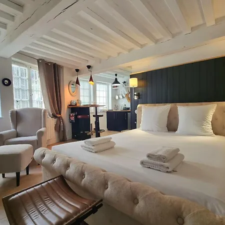 La Parenthese Saint Jean Charming In The Heart Of Apartamento