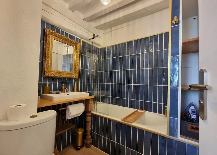 La Parenthese Saint Jean Charming In The Heart Of