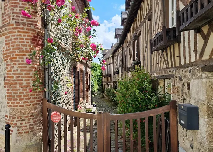 Apartment La Parenthese Saint Jean Charming In The Heart Of